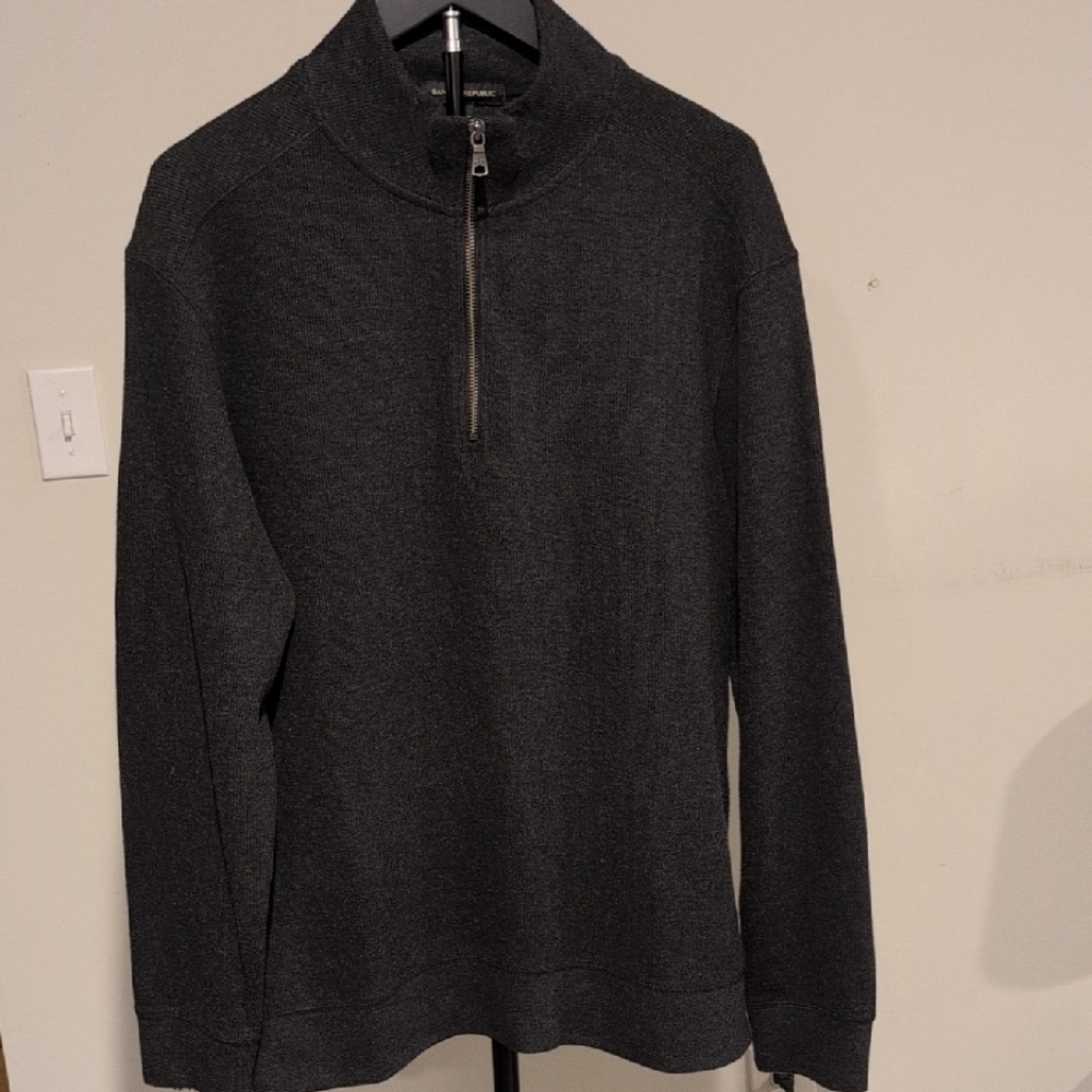 Banana Republic Men's Dark Gray Zip-Up Sweater
